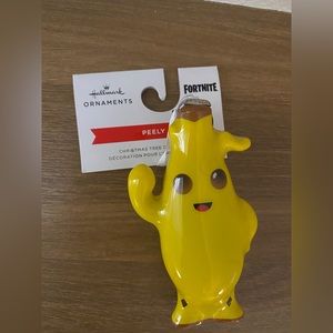 Fortnite Peely 2022 Hallmark Collection Christmas Tree Ornament Banana Epic